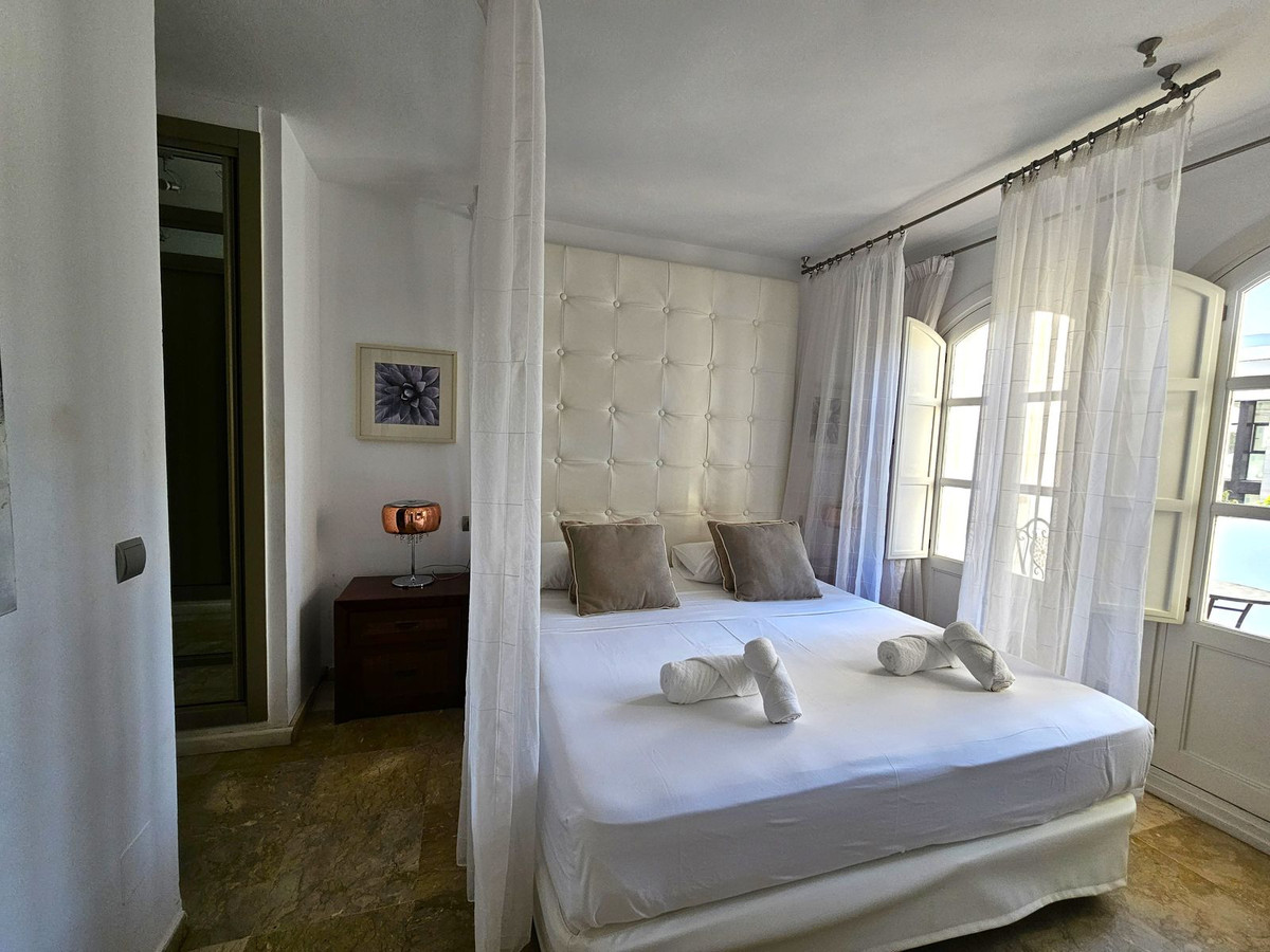 Huis te koop in Nueva Andalucía | 5 slaapkamers H5184103
