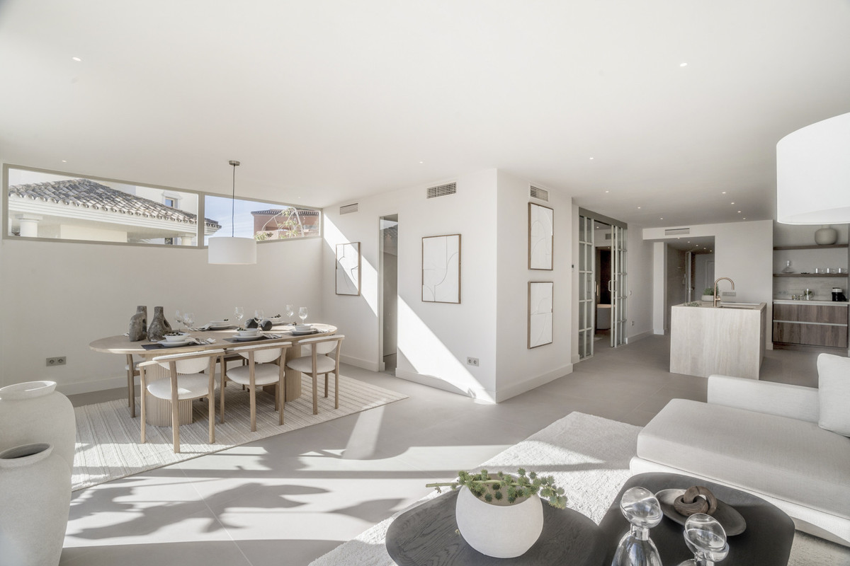 Appartement te koop in Nueva Andalucía | 3 slaapkamers H5185435