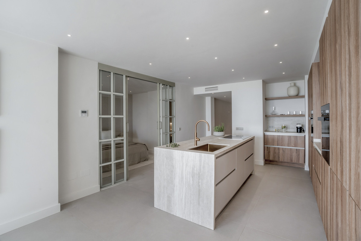 Appartement te koop in Nueva Andalucía | 3 slaapkamers H5185435