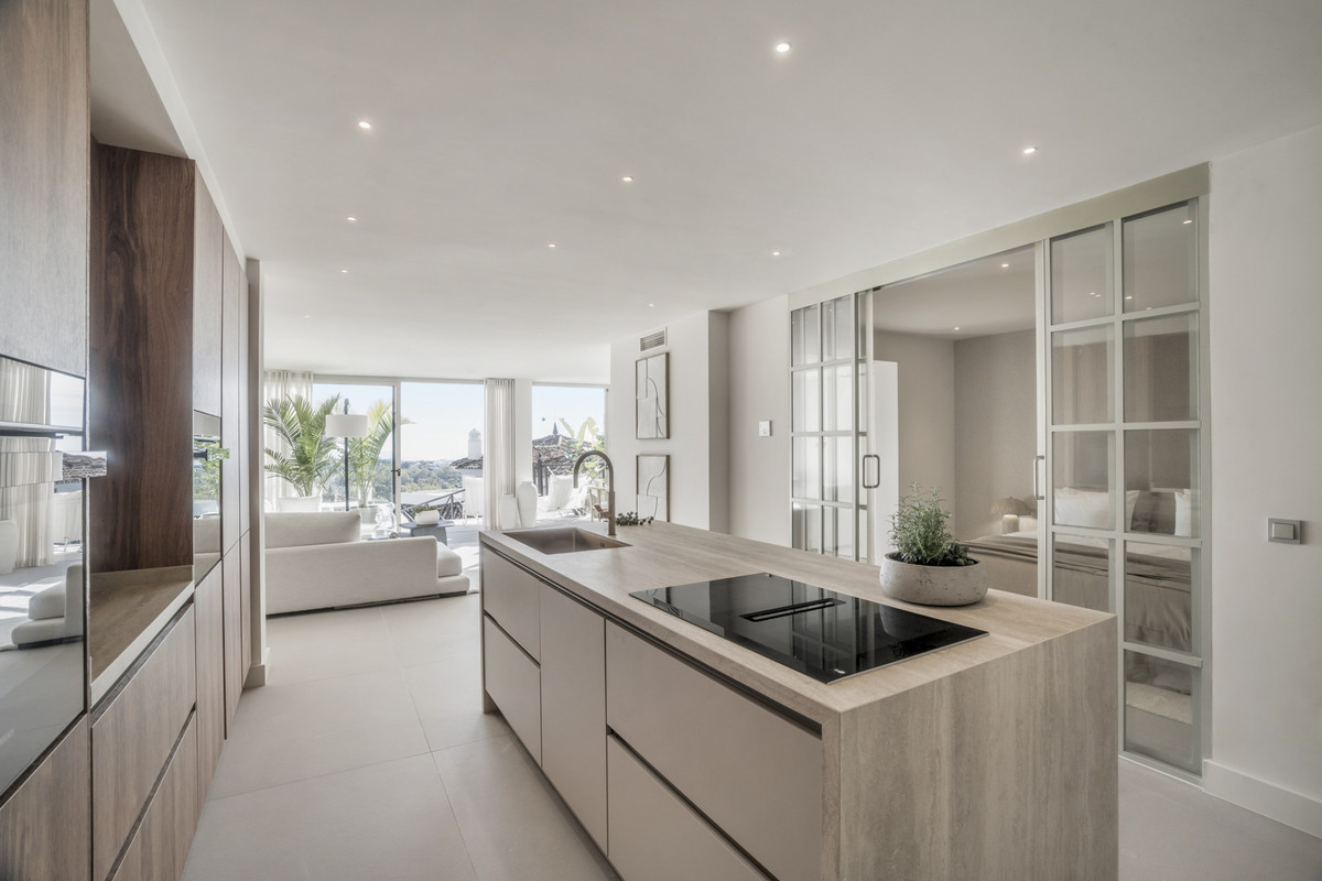 Appartement te koop in Nueva Andalucía | 3 slaapkamers H5185435