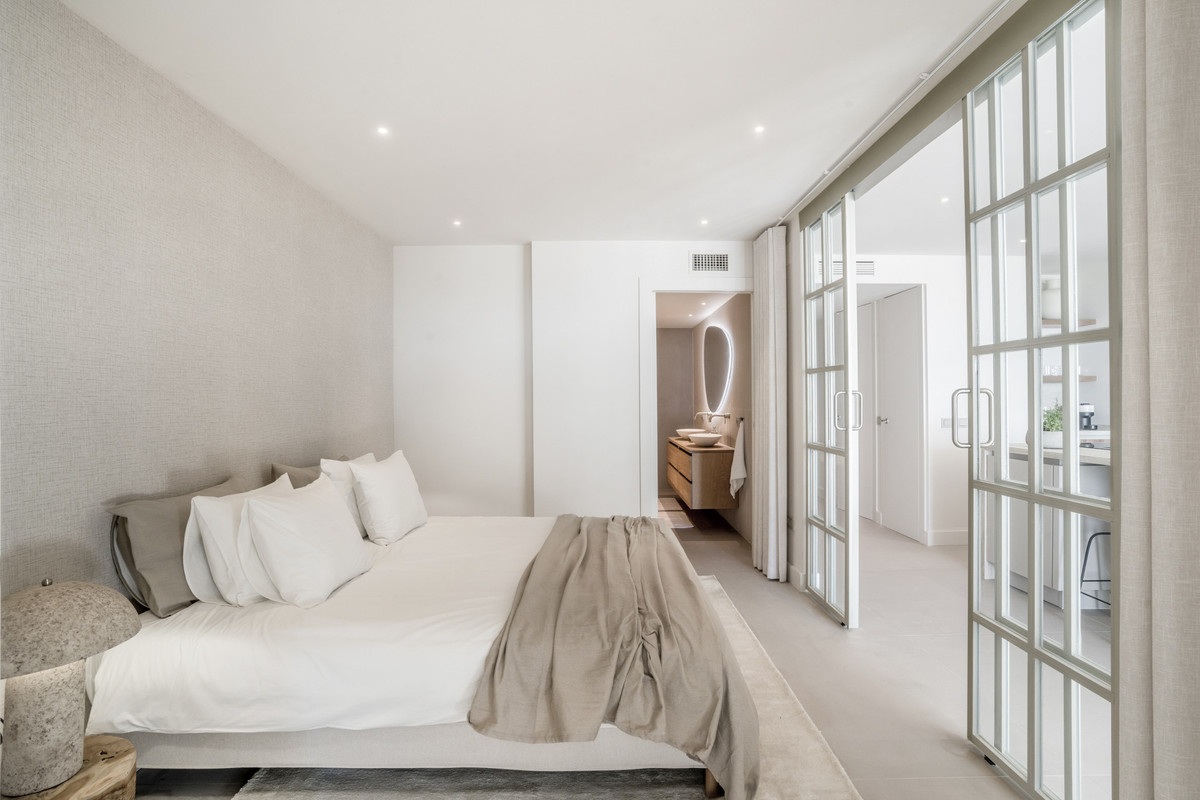 Appartement te koop in Nueva Andalucía | 3 slaapkamers H5185435
