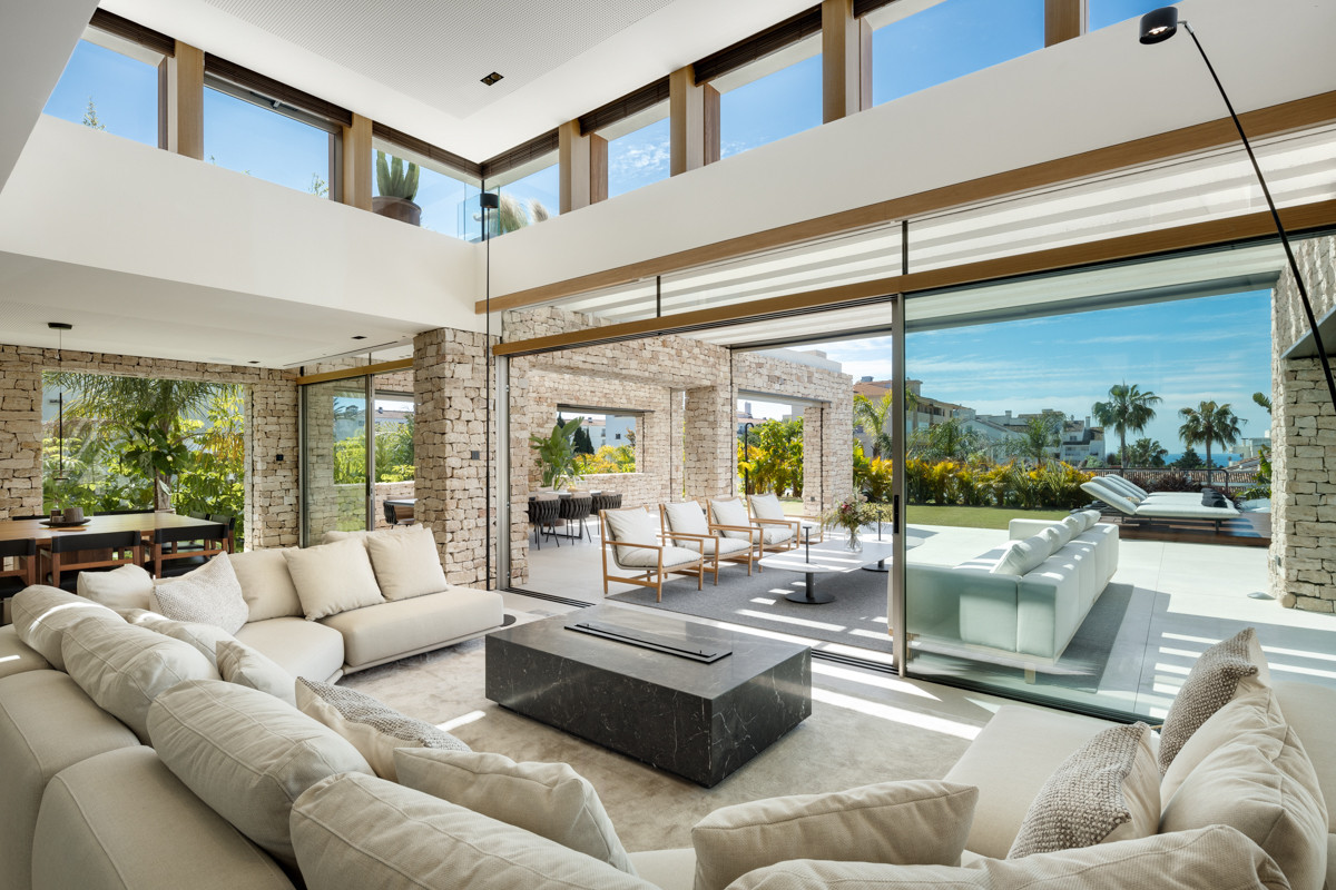 Huis te koop in Nueva Andalucía | 5 slaapkamers H5206774