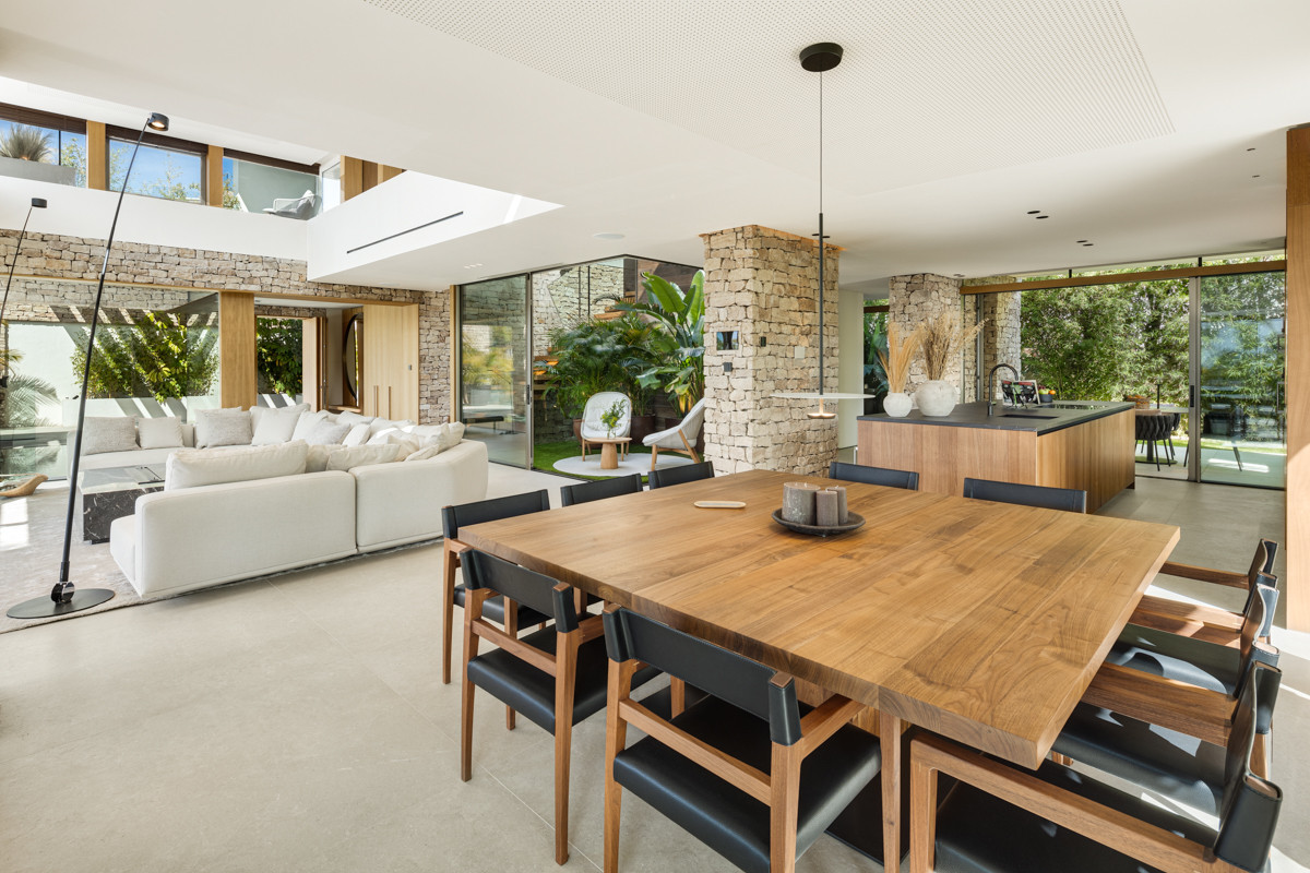 Huis te koop in Nueva Andalucía | 5 slaapkamers H5206774