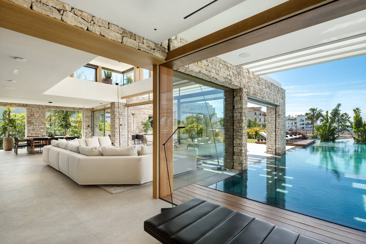 Huis te koop in Nueva Andalucía | 5 slaapkamers H5206774