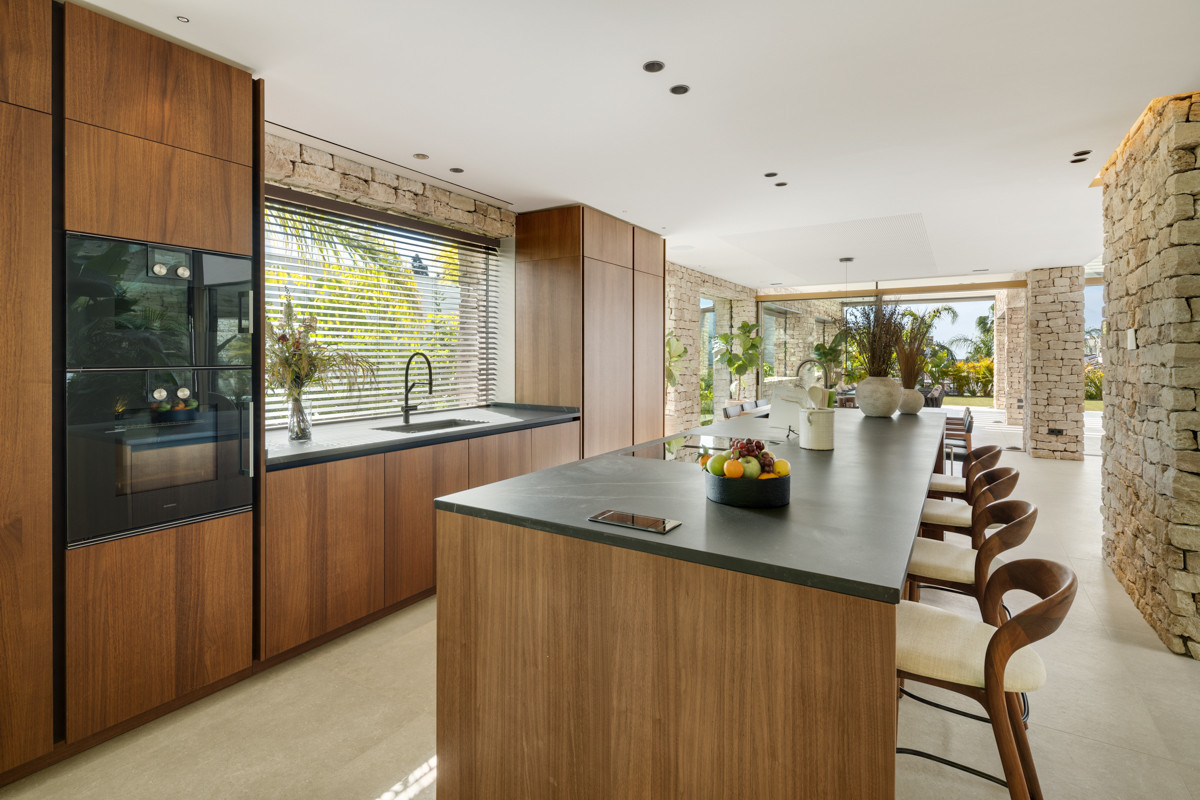 Huis te koop in Nueva Andalucía | 5 slaapkamers H5206774