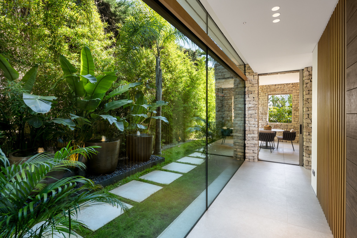 Huis te koop in Nueva Andalucía | 5 slaapkamers H5206774