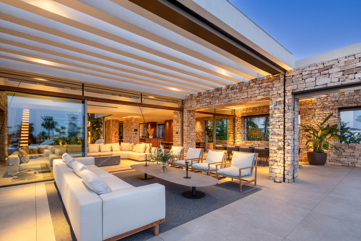 Huis te koop in Nueva Andalucía | 5 slaapkamers H5206774