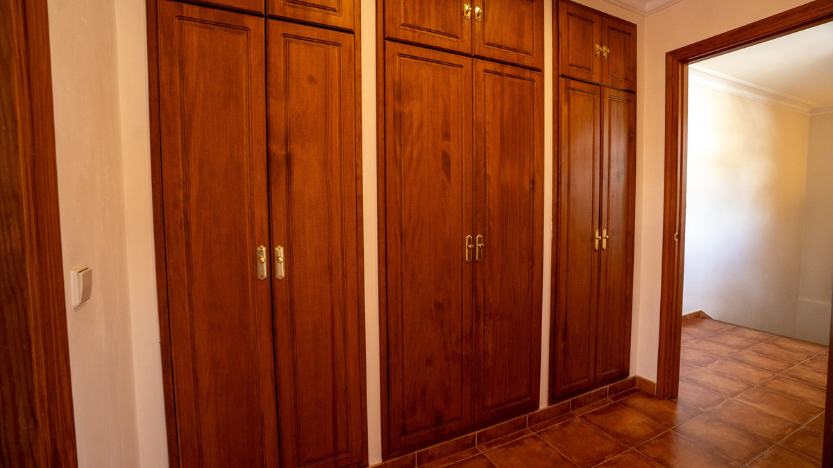 Property main view 33