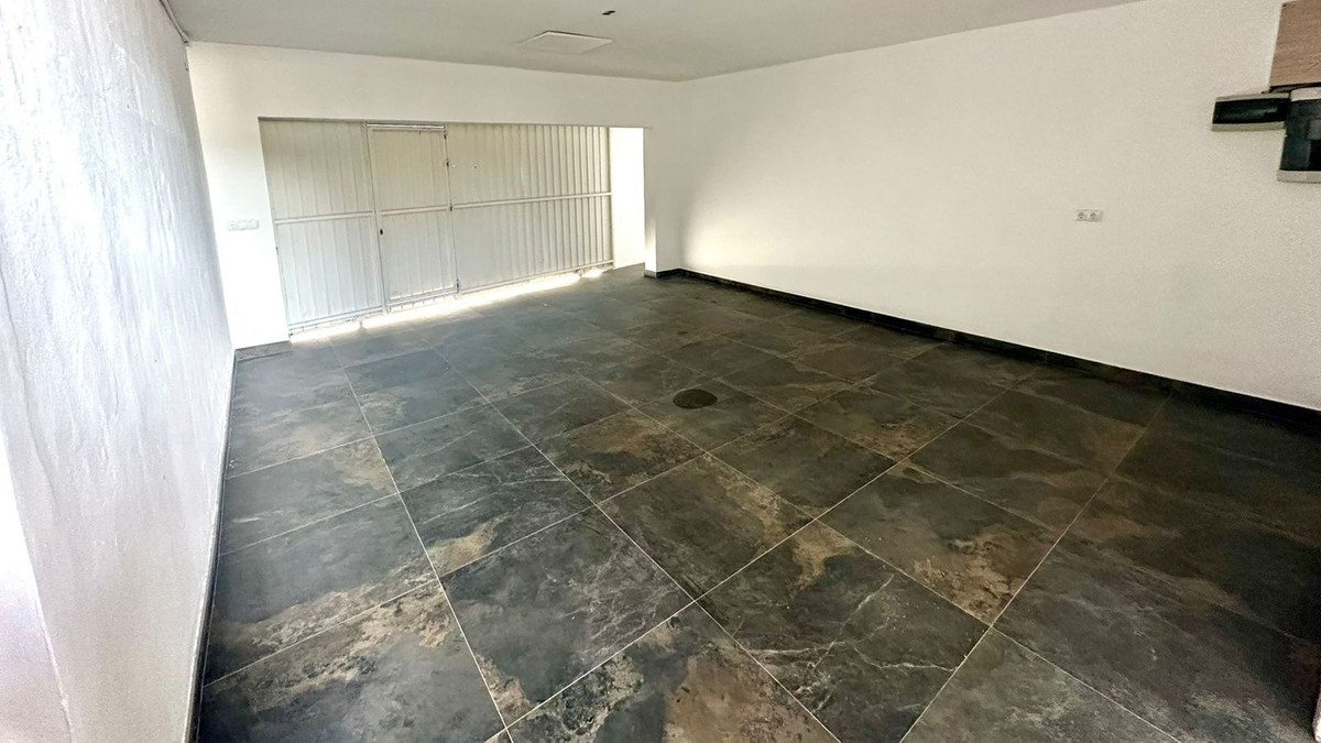 Huis te koop in Nueva Andalucía | 7 slaapkamers H5211730