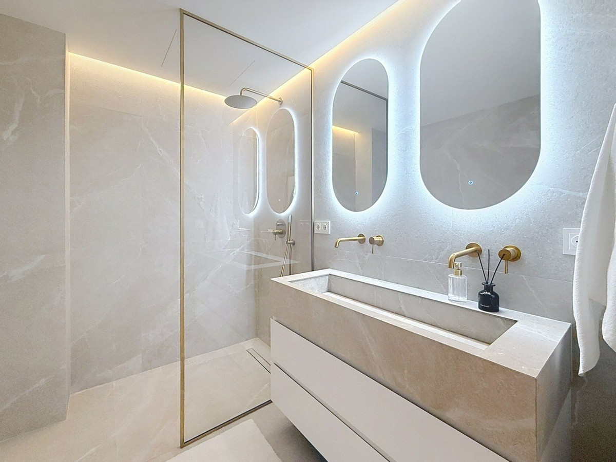 Property main view 40