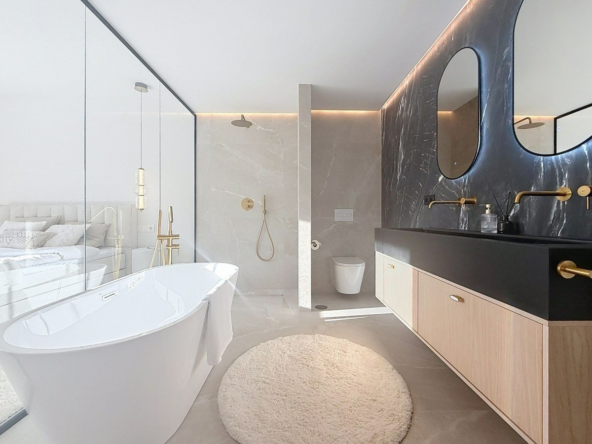 Property main view 44