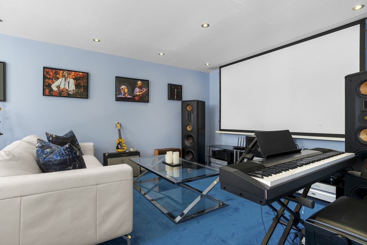 Property main view 39