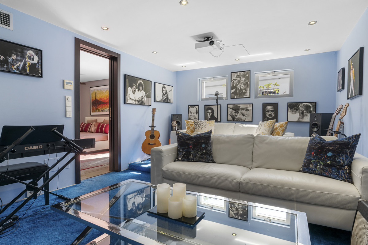 Property main view 40