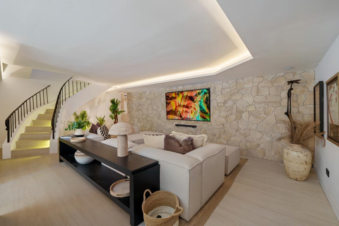 Property main view 18