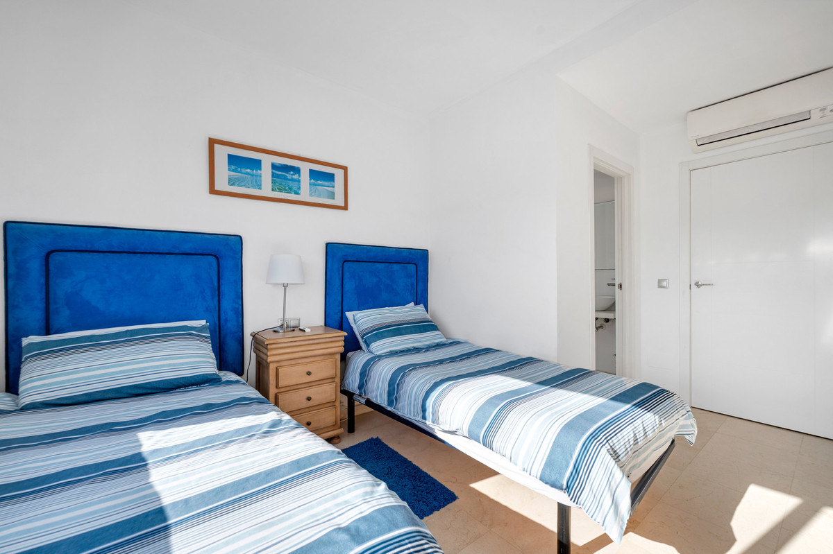 Huis te koop in Nueva Andalucía | 5 slaapkamers H5236993