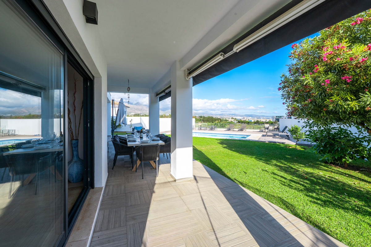 Huis te koop in Nueva Andalucía | 5 slaapkamers H5236993