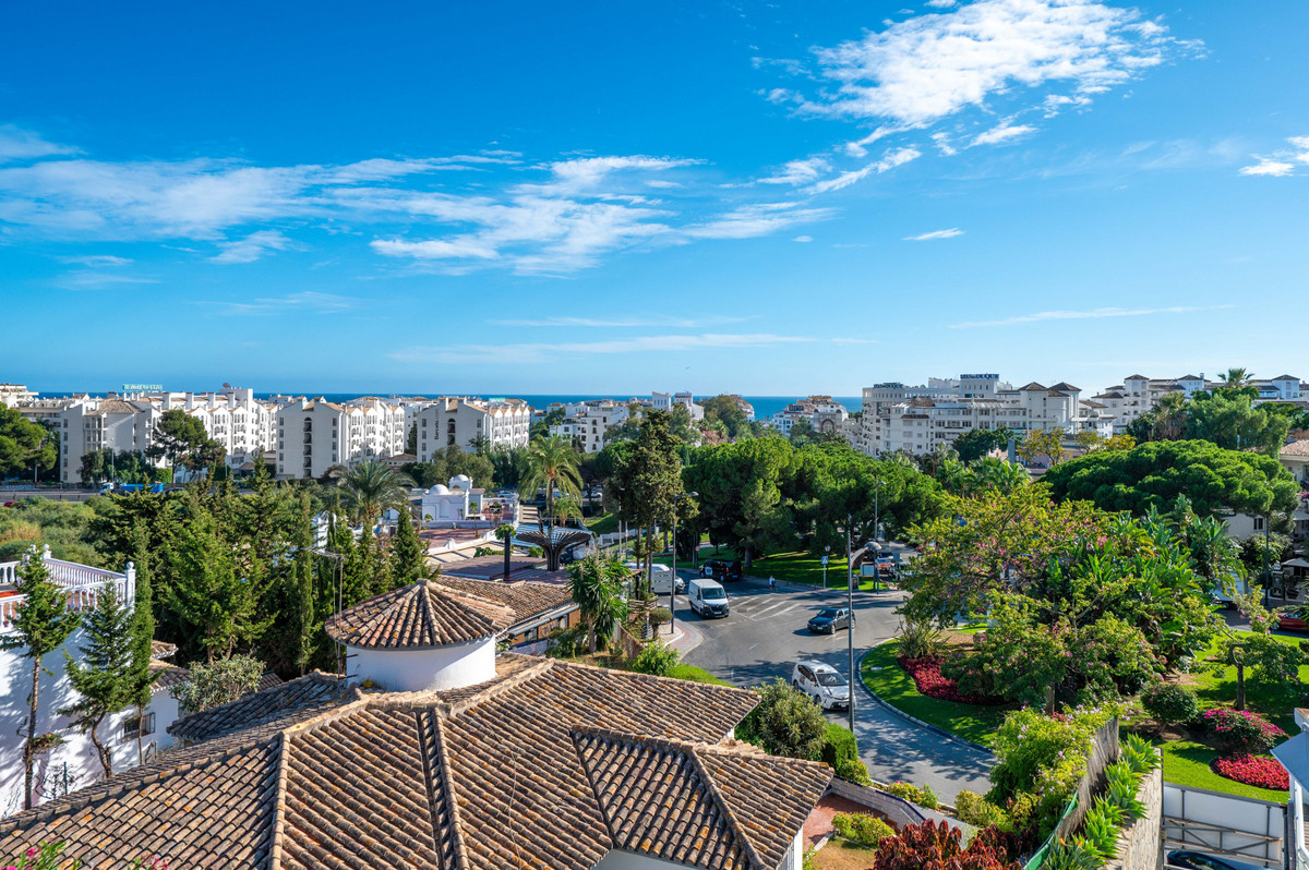 Huis te koop in Nueva Andalucía | 5 slaapkamers H5236993