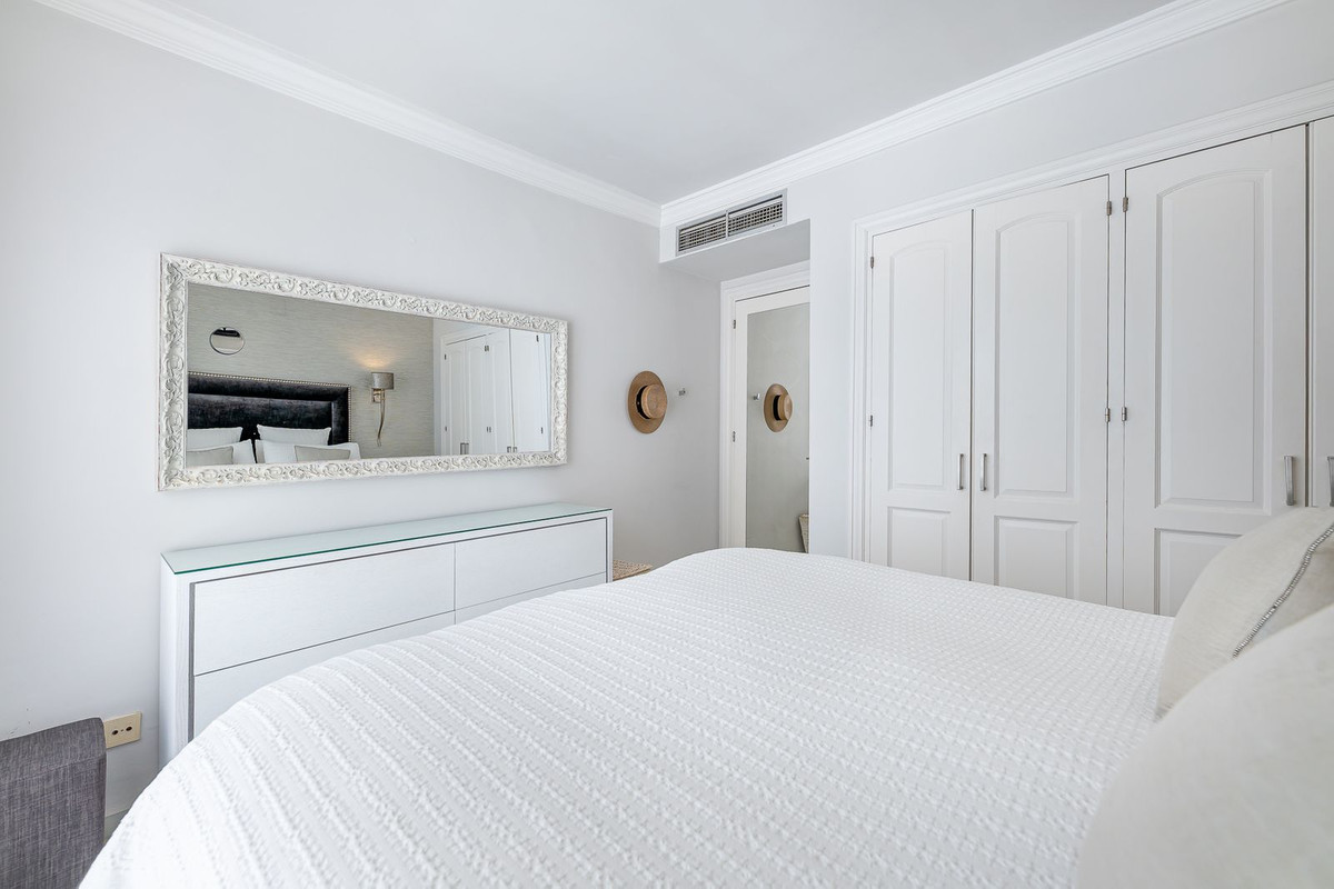 Huis te koop in Nueva Andalucía | 3 slaapkamers H5252425