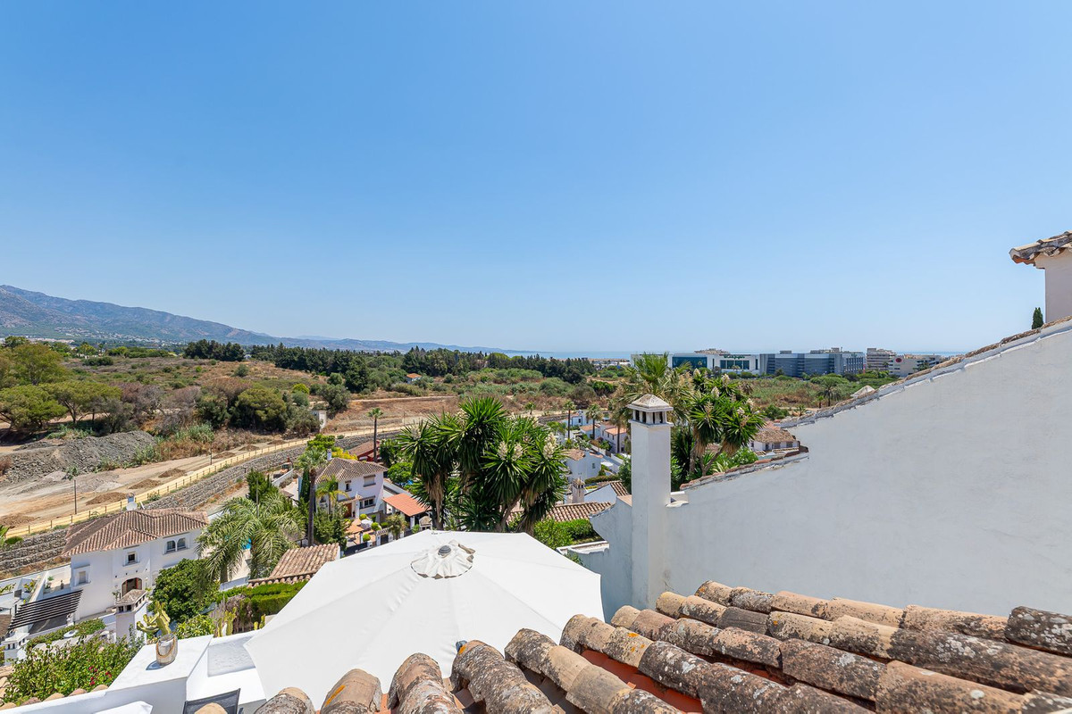 Huis te koop in Nueva Andalucía | 3 slaapkamers H5252425
