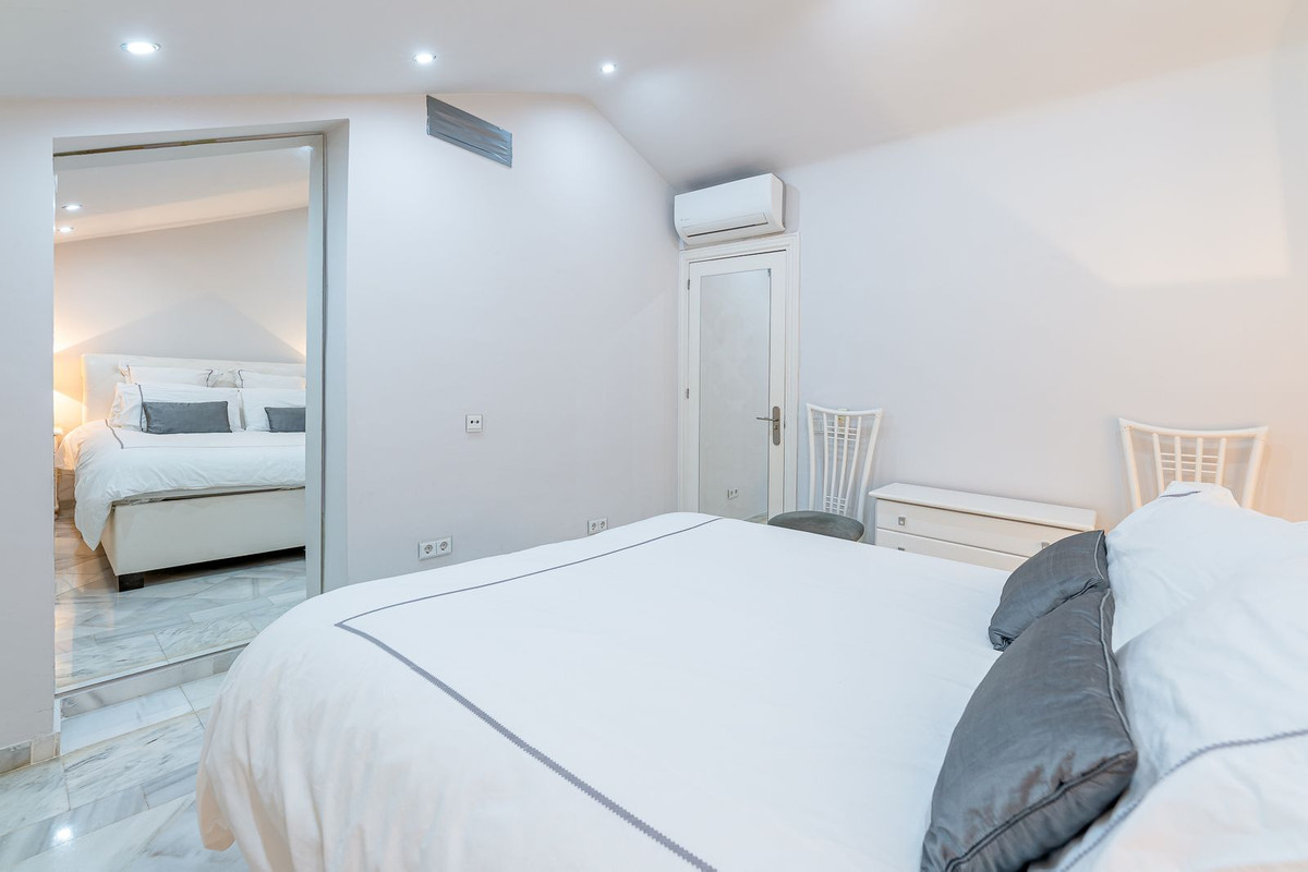 Huis te koop in Nueva Andalucía | 3 slaapkamers H5252425