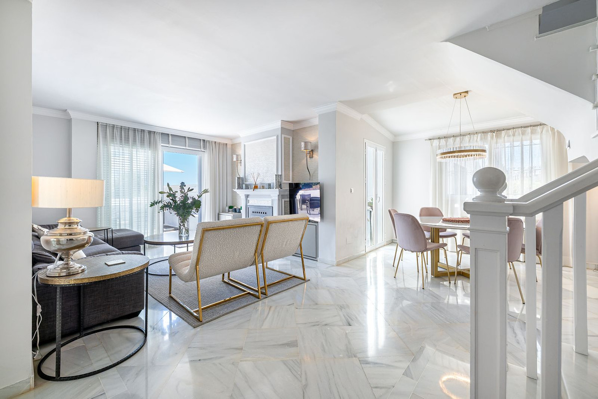 Huis te koop in Nueva Andalucía | 3 slaapkamers H5252425