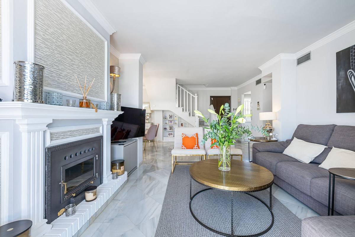 Huis te koop in Nueva Andalucía | 3 slaapkamers H5252425