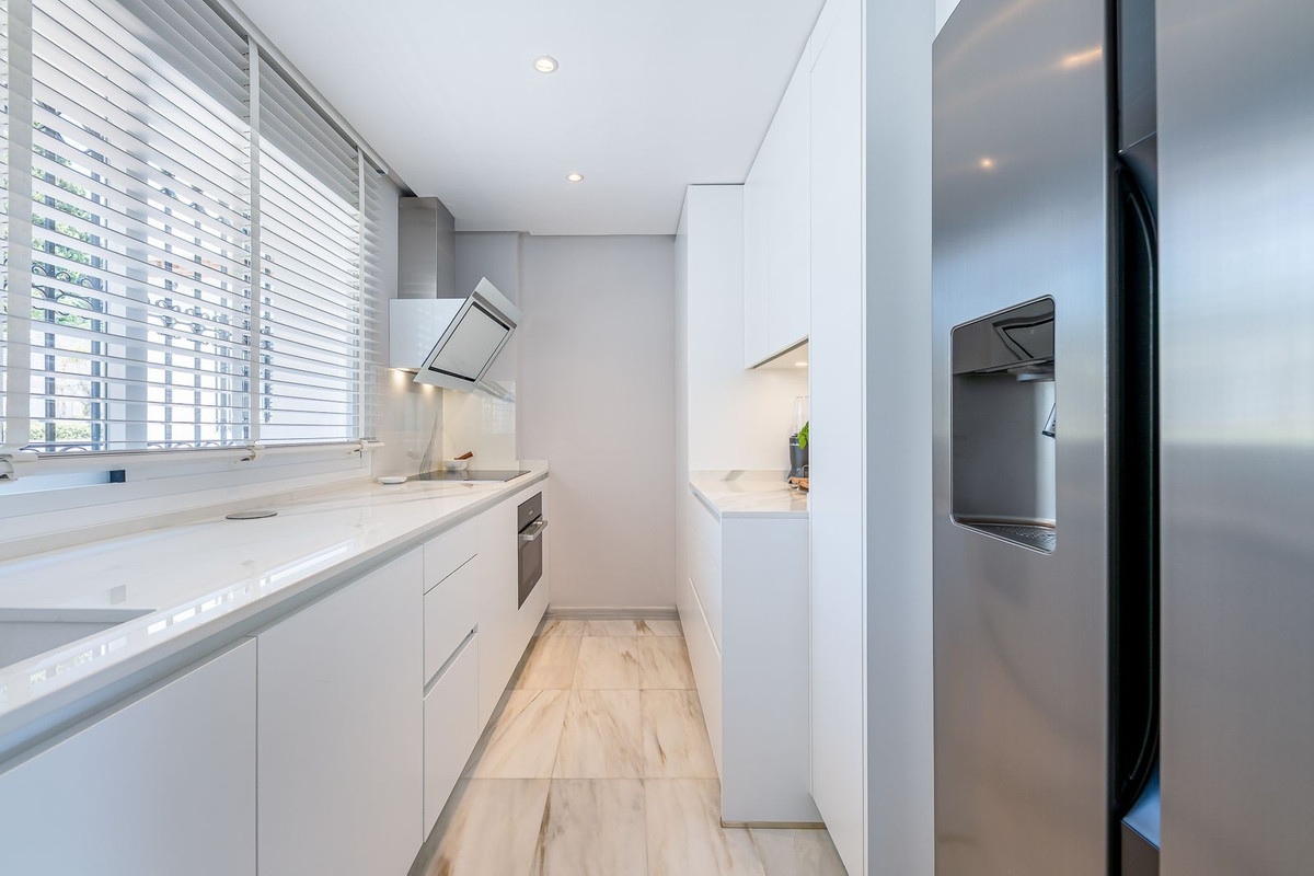 Huis te koop in Nueva Andalucía | 3 slaapkamers H5252425