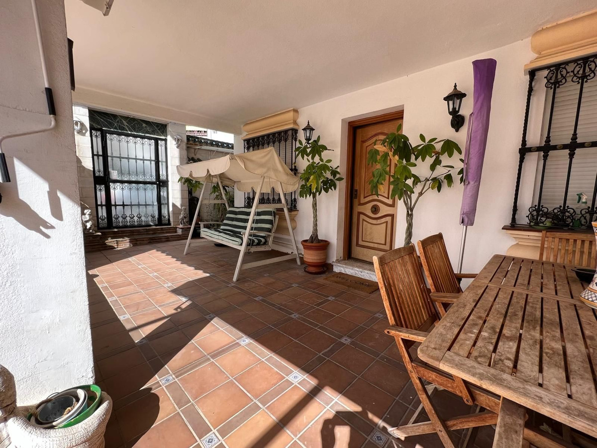 Huis te koop in Nueva Andalucía | 4 slaapkamers H5258344
