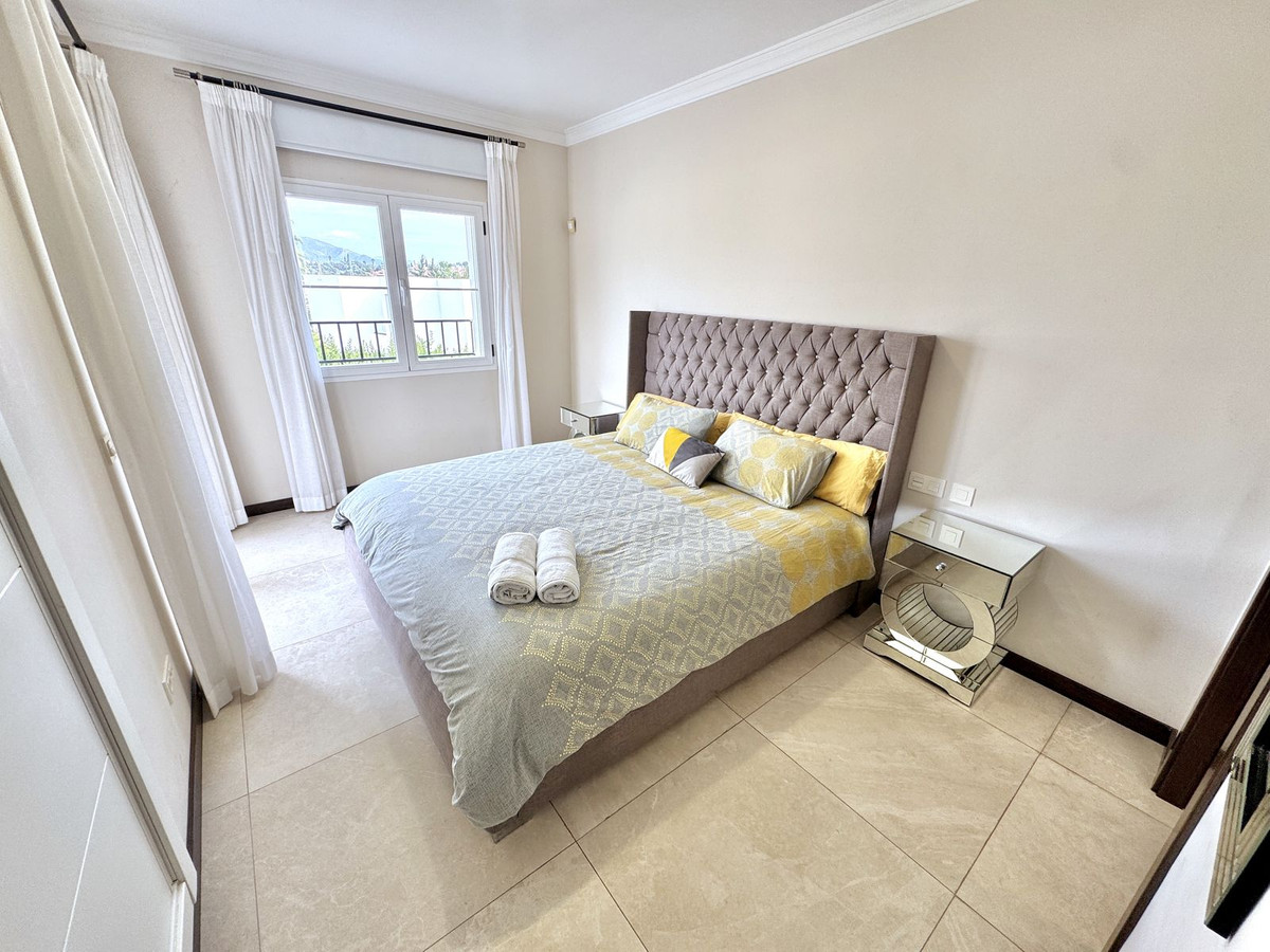 Appartement te koop in Nueva Andalucía | 5 slaapkamers H5264770