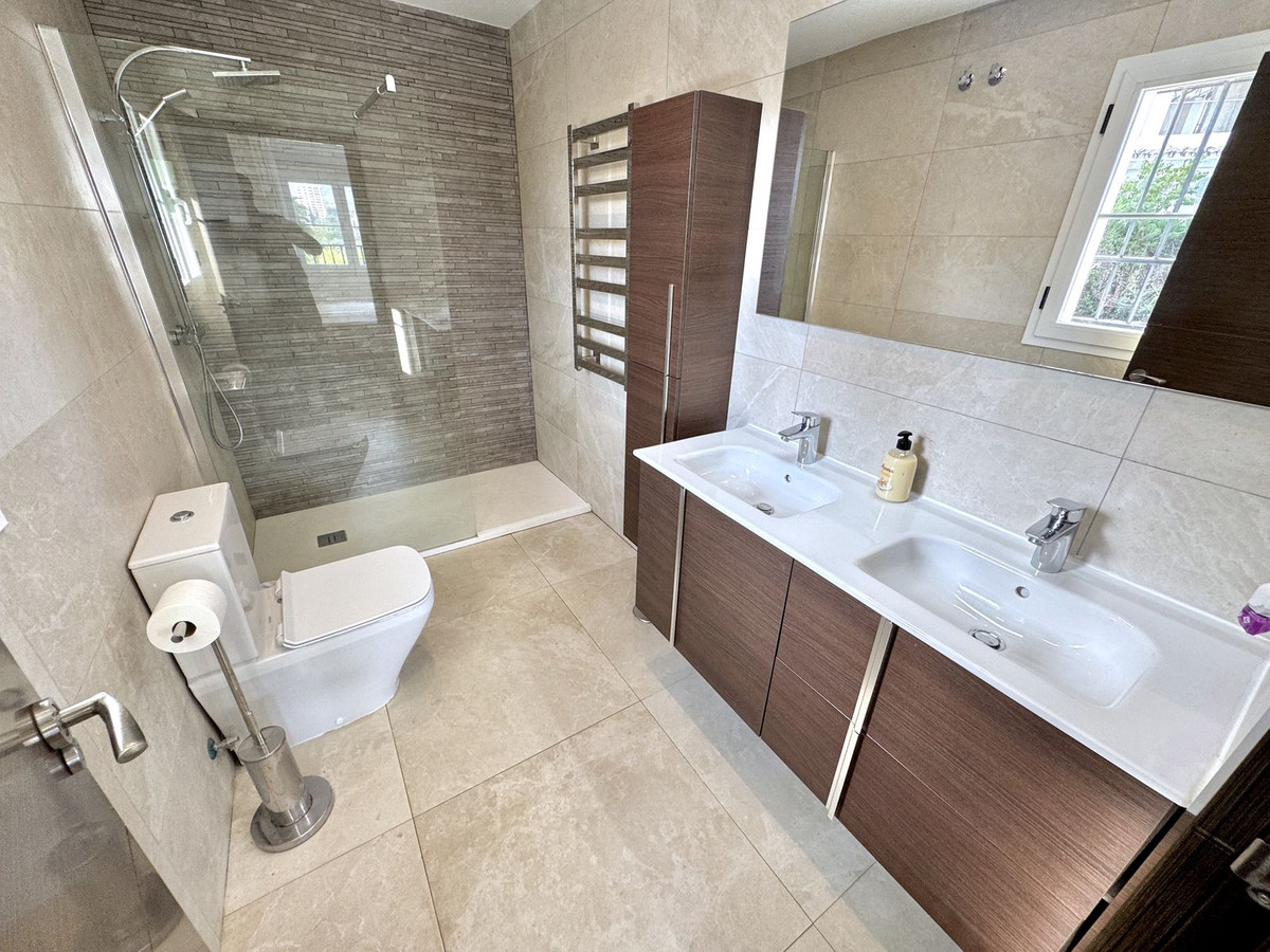 Appartement te koop in Nueva Andalucía | 5 slaapkamers H5264770