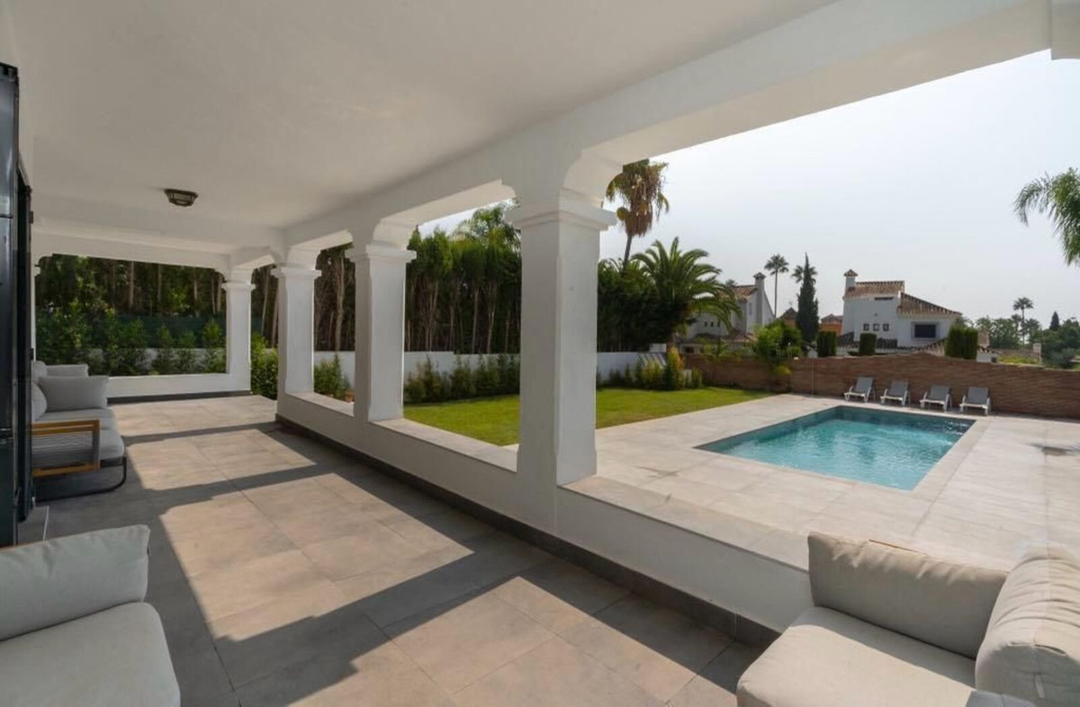 Huis te koop in Nueva Andalucía | 6 slaapkamers H5271499