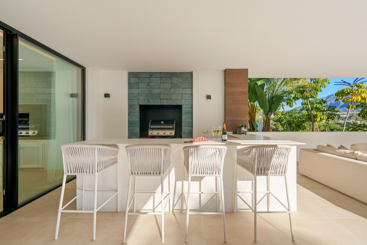 Huis te koop in Nueva Andalucía | 5 slaapkamers H5285731