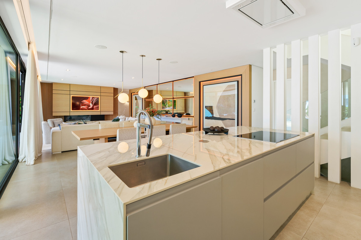 Huis te koop in Nueva Andalucía | 5 slaapkamers H5285731