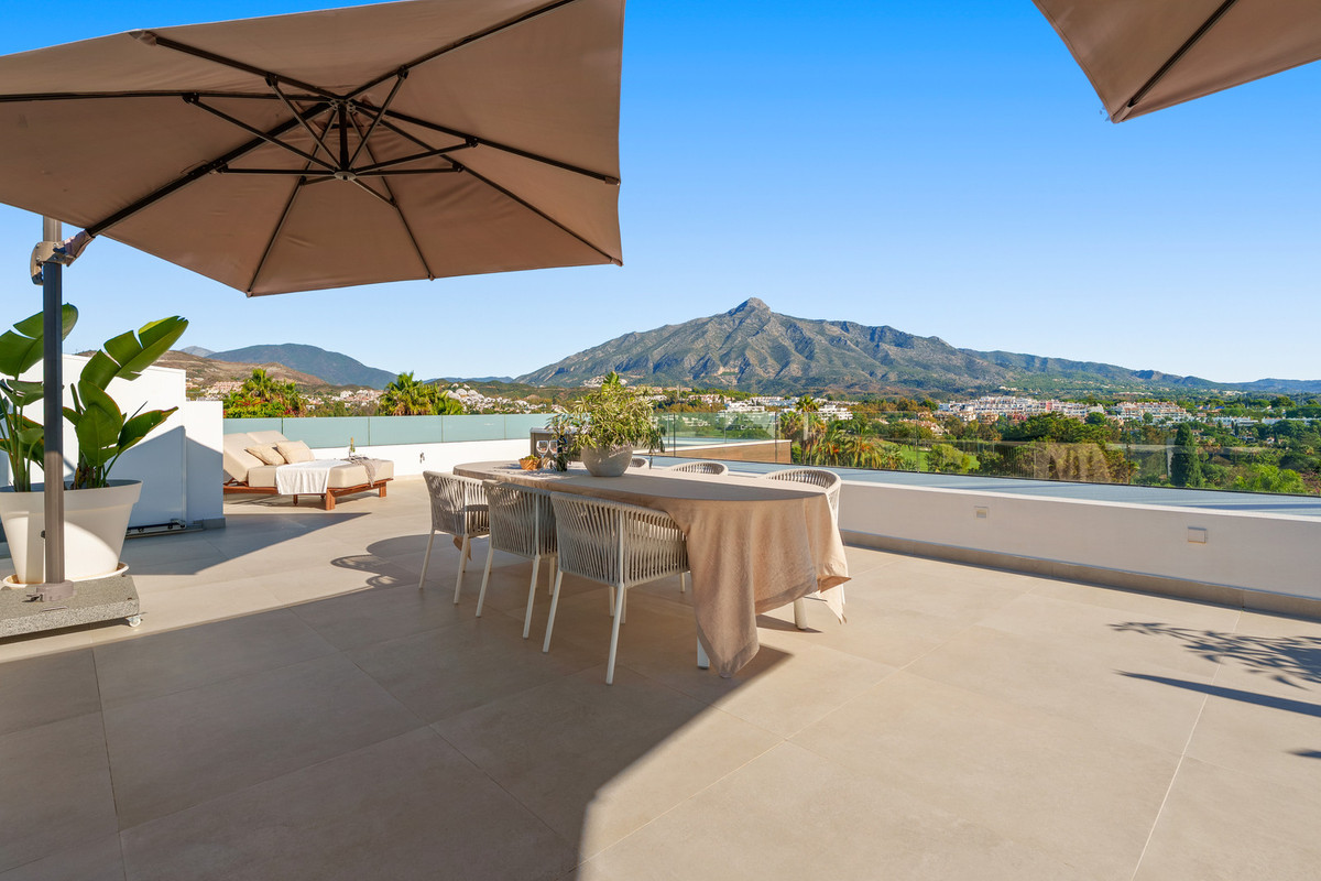 Huis te koop in Nueva Andalucía | 5 slaapkamers H5285731