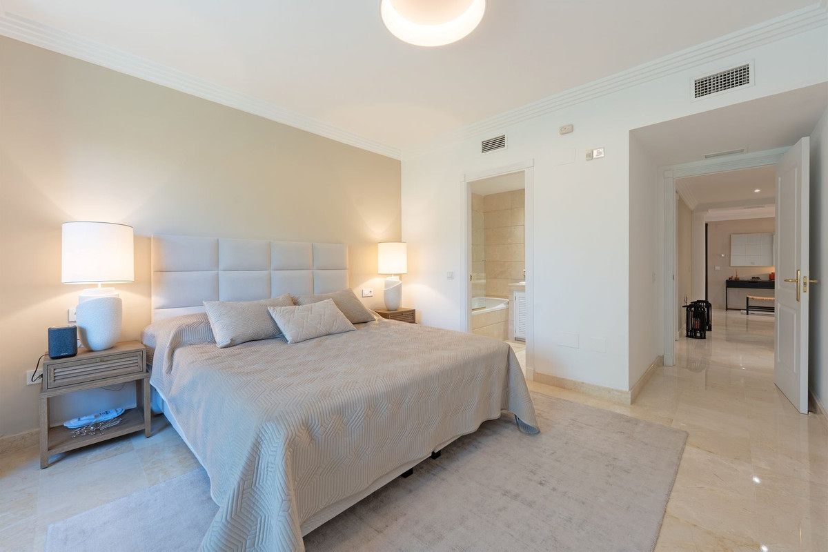 Appartement te koop in Nueva Andalucía | 3 slaapkamers H5288830