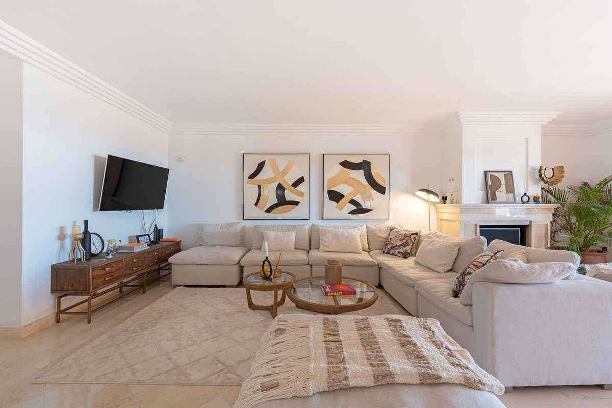 Appartement te koop in Nueva Andalucía | 3 slaapkamers H5288830