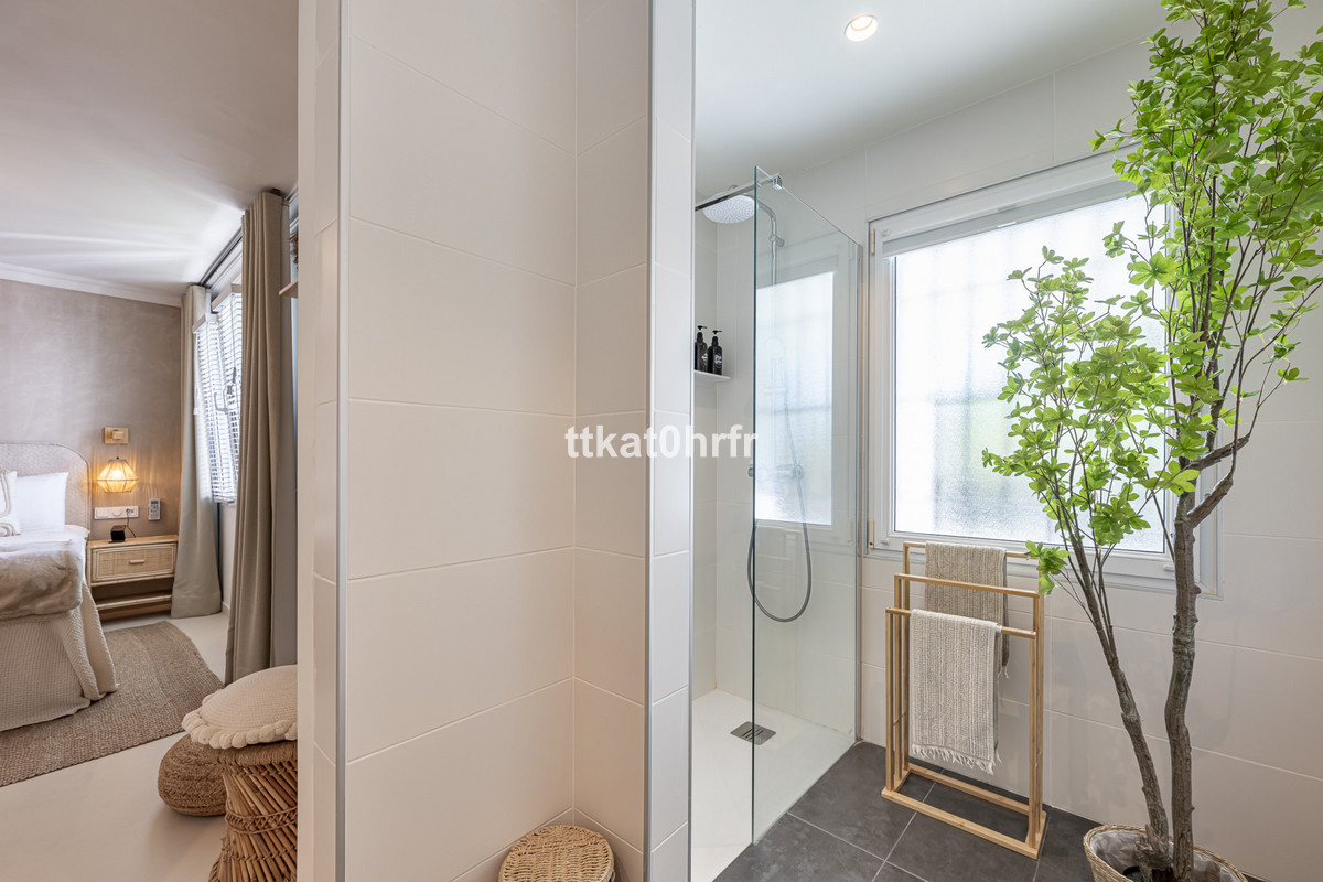 Huis te koop in Nueva Andalucía | 4 slaapkamers H5289748