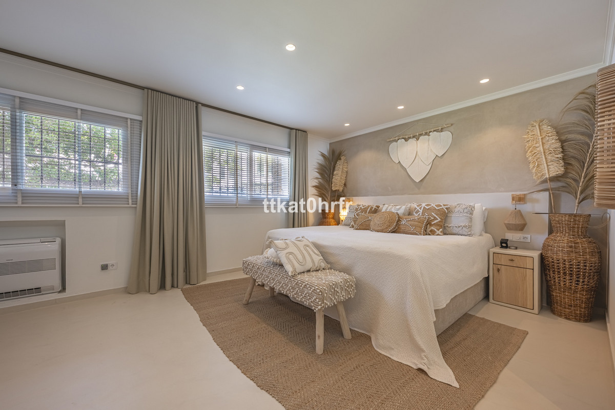 Huis te koop in Nueva Andalucía | 4 slaapkamers H5289748