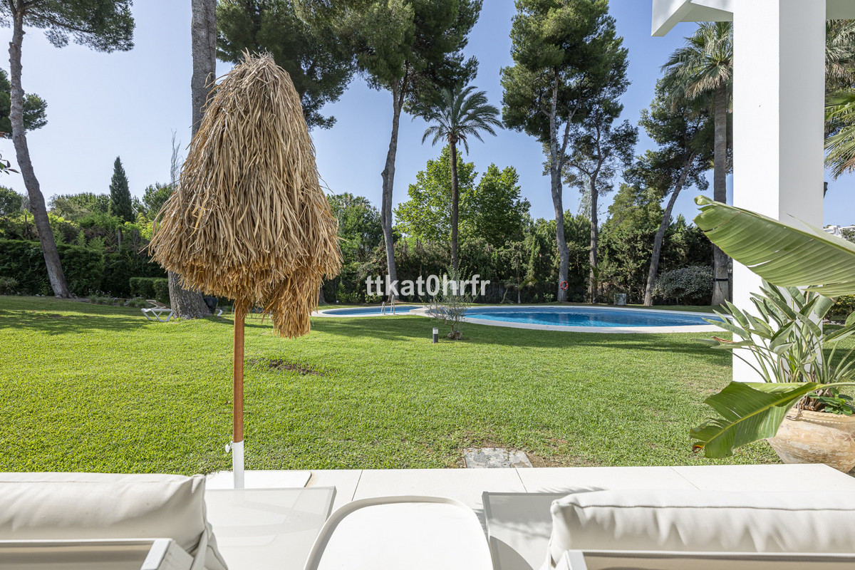 Huis te koop in Nueva Andalucía | 4 slaapkamers H5289748