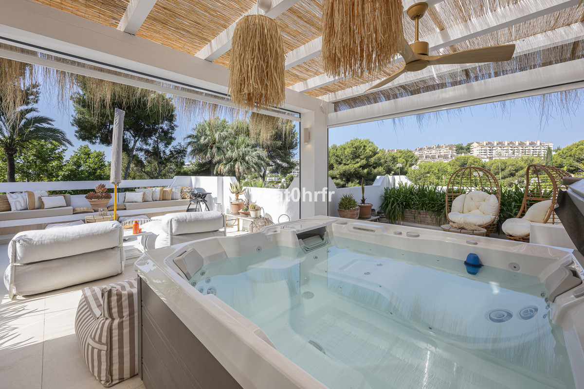 Huis te koop in Nueva Andalucía | 4 slaapkamers H5289748