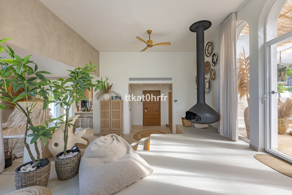 Huis te koop in Nueva Andalucía | 4 slaapkamers H5289748