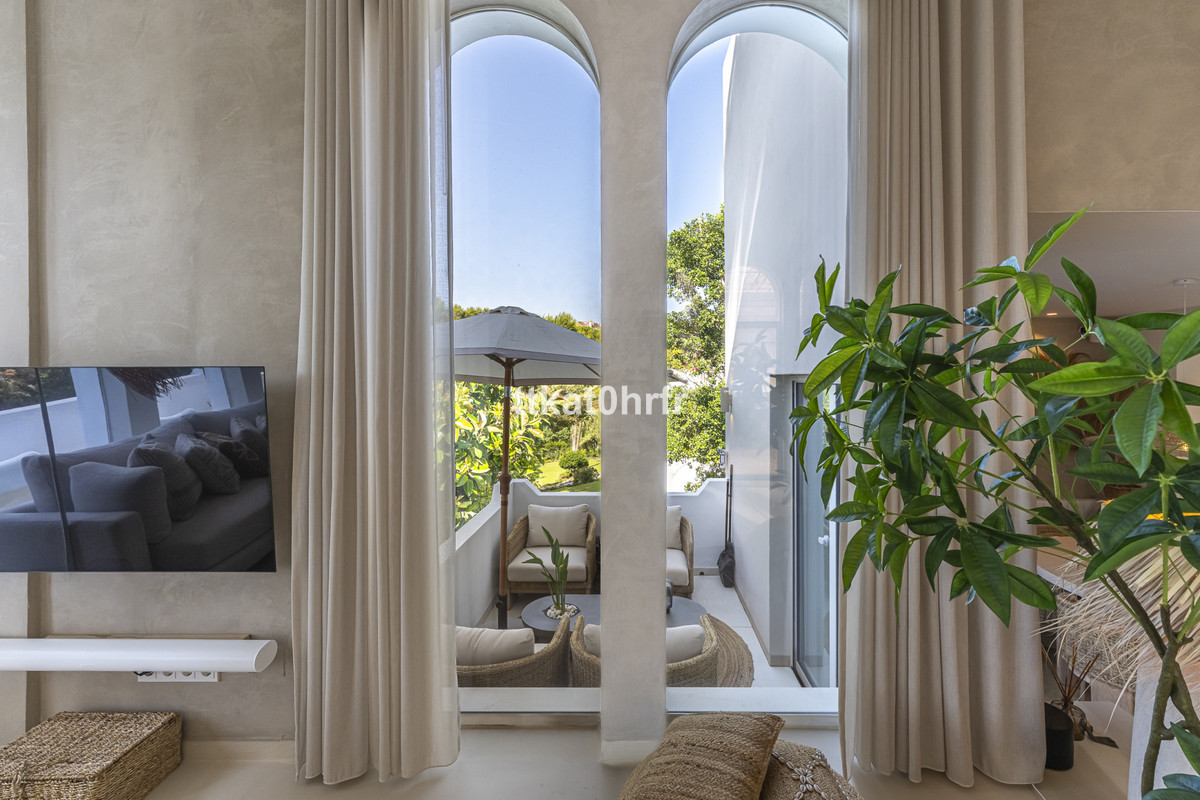 Huis te koop in Nueva Andalucía | 4 slaapkamers H5289748
