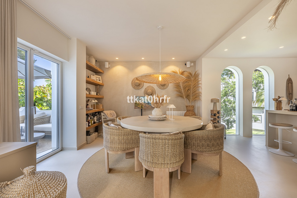 Huis te koop in Nueva Andalucía | 4 slaapkamers H5289748