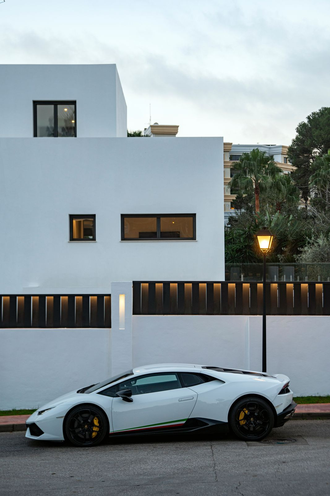Huis te koop in Nueva Andalucía | 5 slaapkamers H5305147