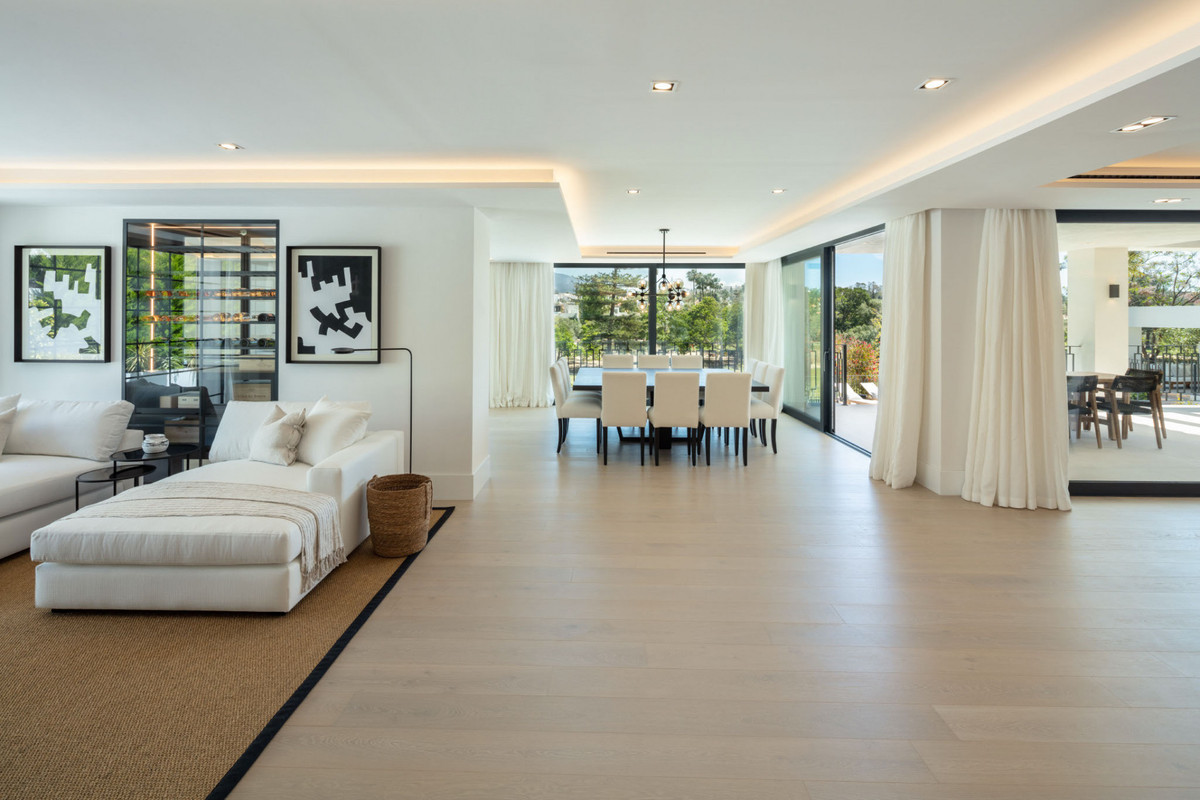 Huis te koop in Nueva Andalucía | 5 slaapkamers H5305297