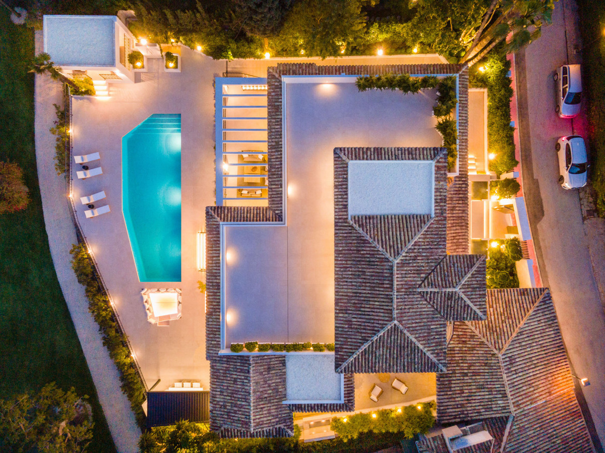 Huis te koop in Nueva Andalucía | 5 slaapkamers H5305297