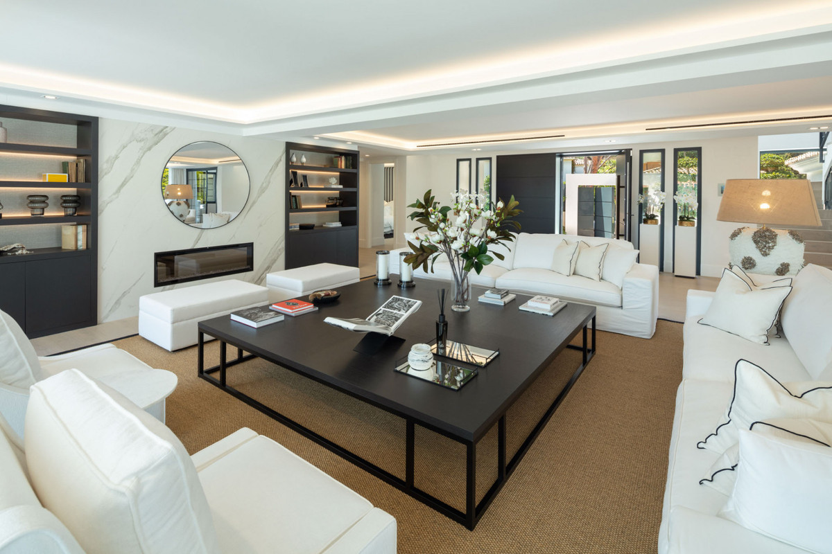 Huis te koop in Nueva Andalucía | 5 slaapkamers H5305297