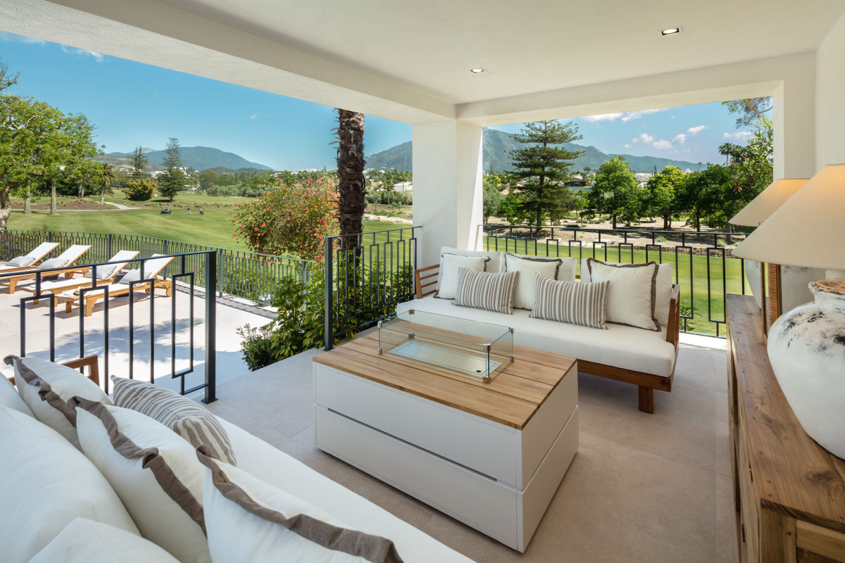 Huis te koop in Nueva Andalucía | 5 slaapkamers H5305297
