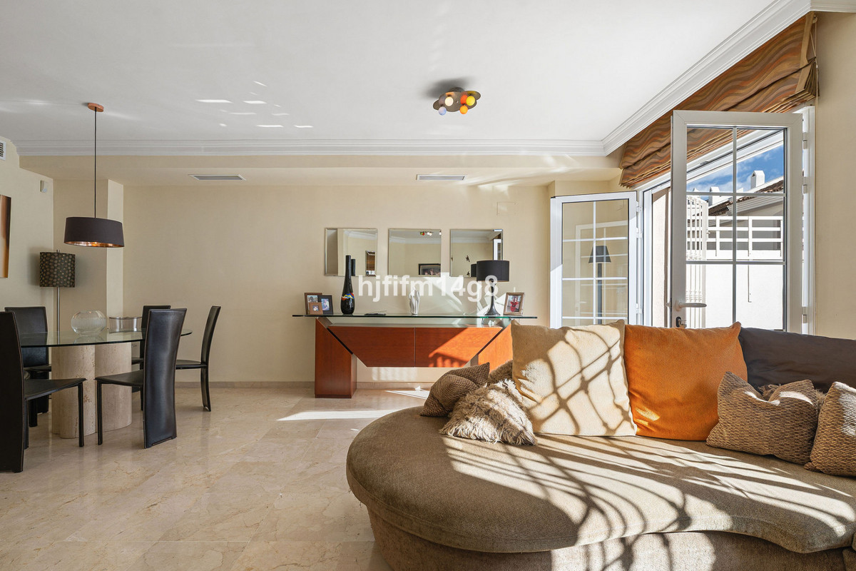 Huis te koop in Nueva Andalucía | 3 slaapkamers H5307106