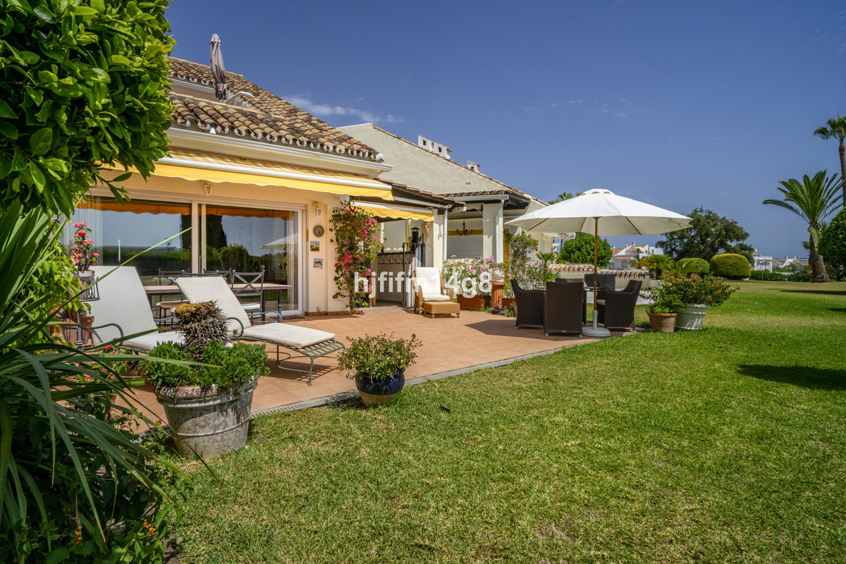 Huis te koop in Nueva Andalucía | 3 slaapkamers H5309338